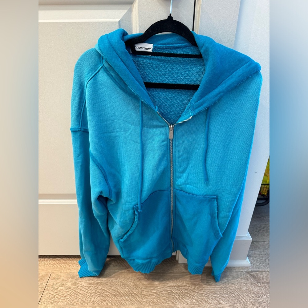 Cotton Citizen Large Boston Blue Zip Up Hoodie. 💙⚡️